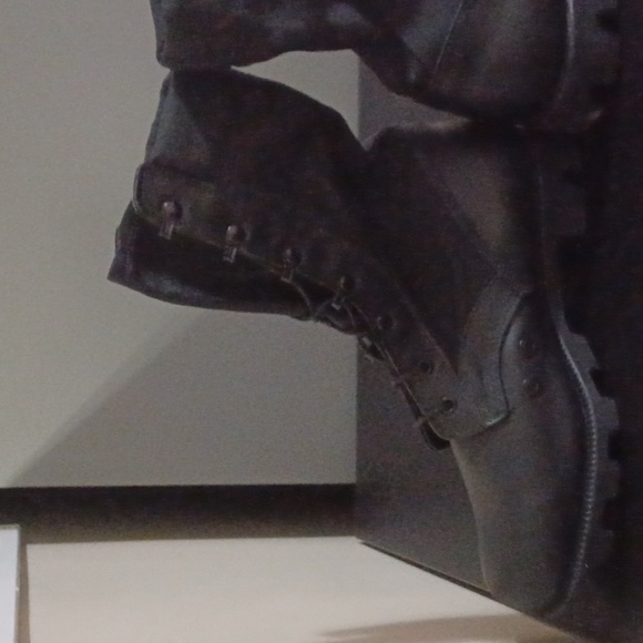 Maelstrom combat boots with Panama soles. Leather and cordura size 11.5W Black. - Picture 10 of 10